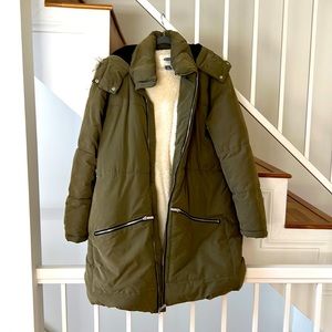 Sherpa-Lined Old Navy Winter Coat - super warm!